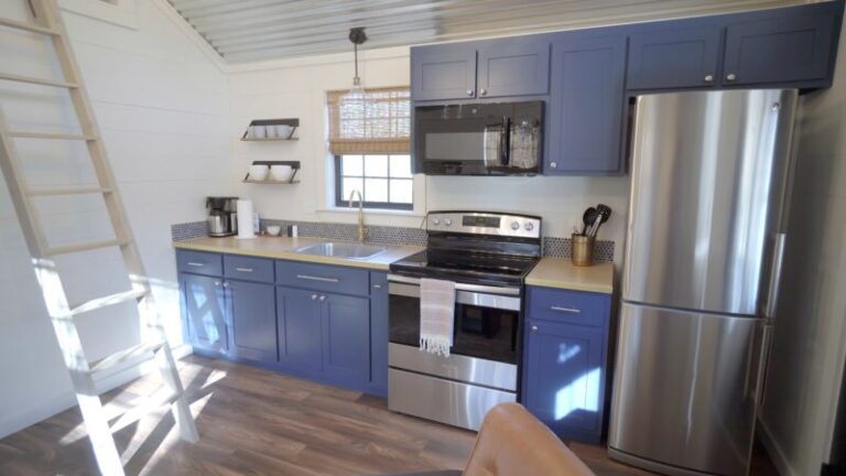 AnnieBlog01_photos8-800x450-1-768x432 - Lelands Modular - Lelands Modular
